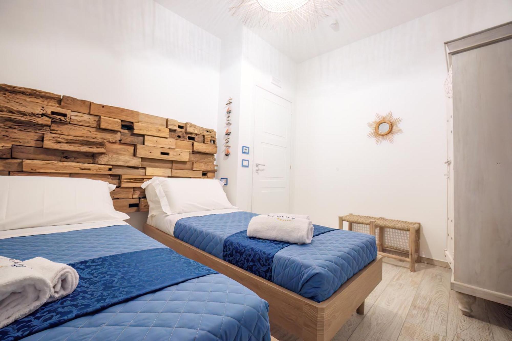 Etoiles Luxury Guest House Resort Palmi Quarto foto
