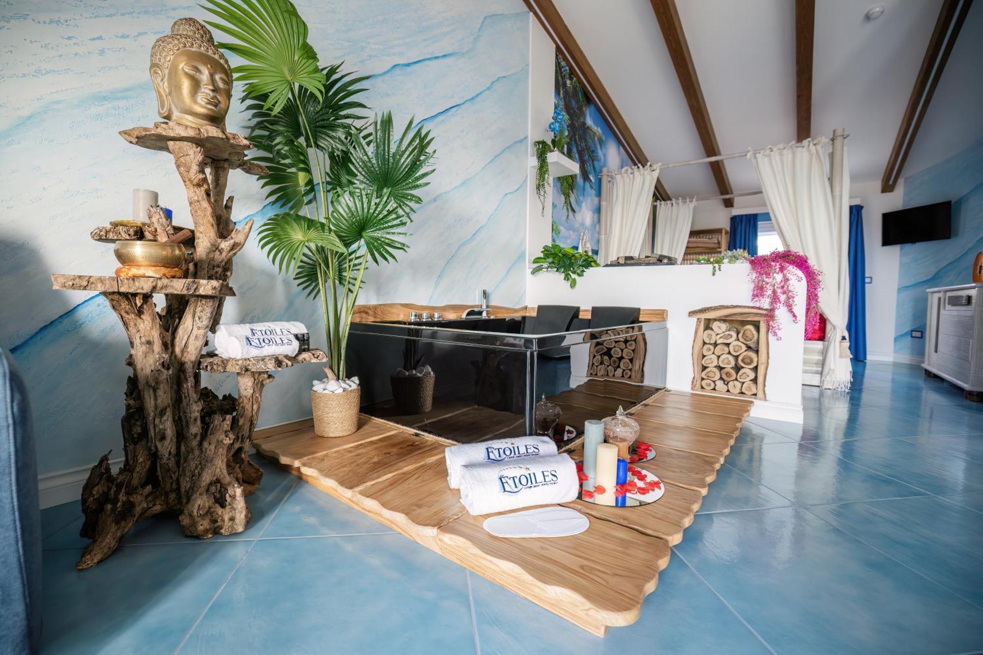Etoiles Luxury Guest House Resort Palmi Quarto foto